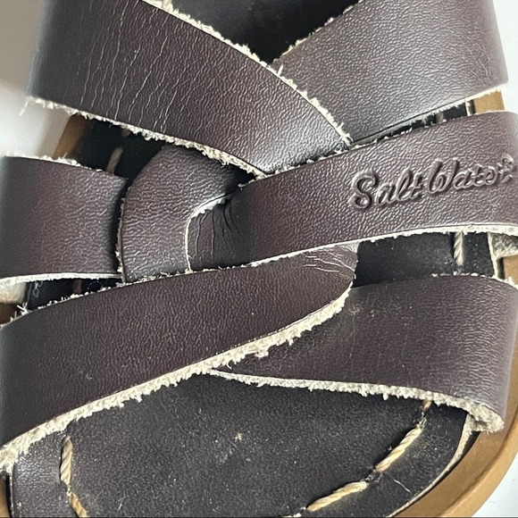 The Salt Water Brown Sandal  Size 7 - Picture 3 of 7